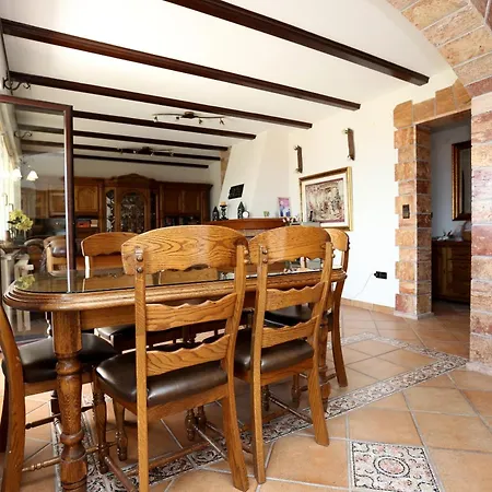 Apartments And Rooms With Parking Space Duce, Omis - 10303 Гостевой дом 3*